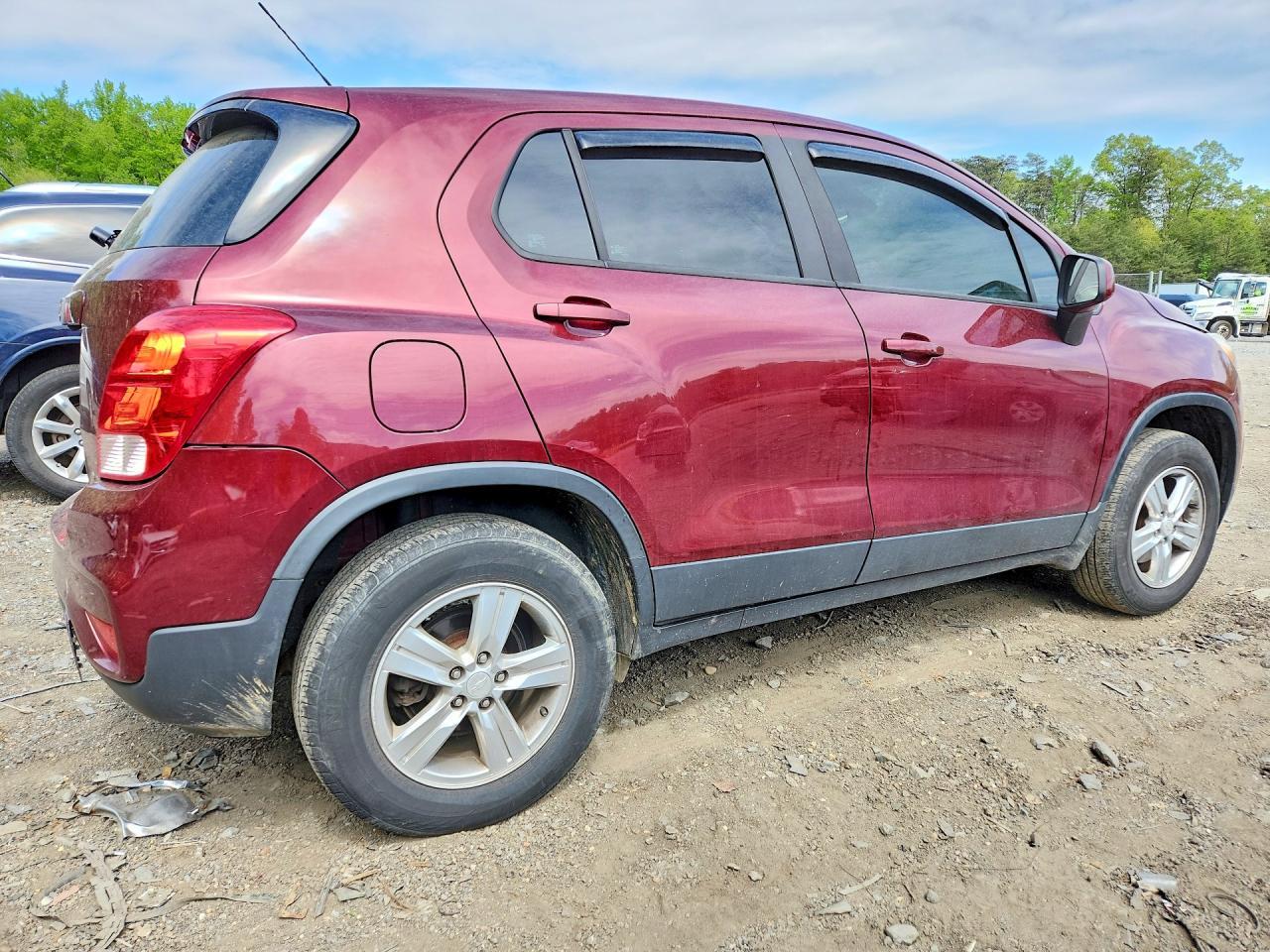 2017 Chevrolet Trax Ls - Image 3