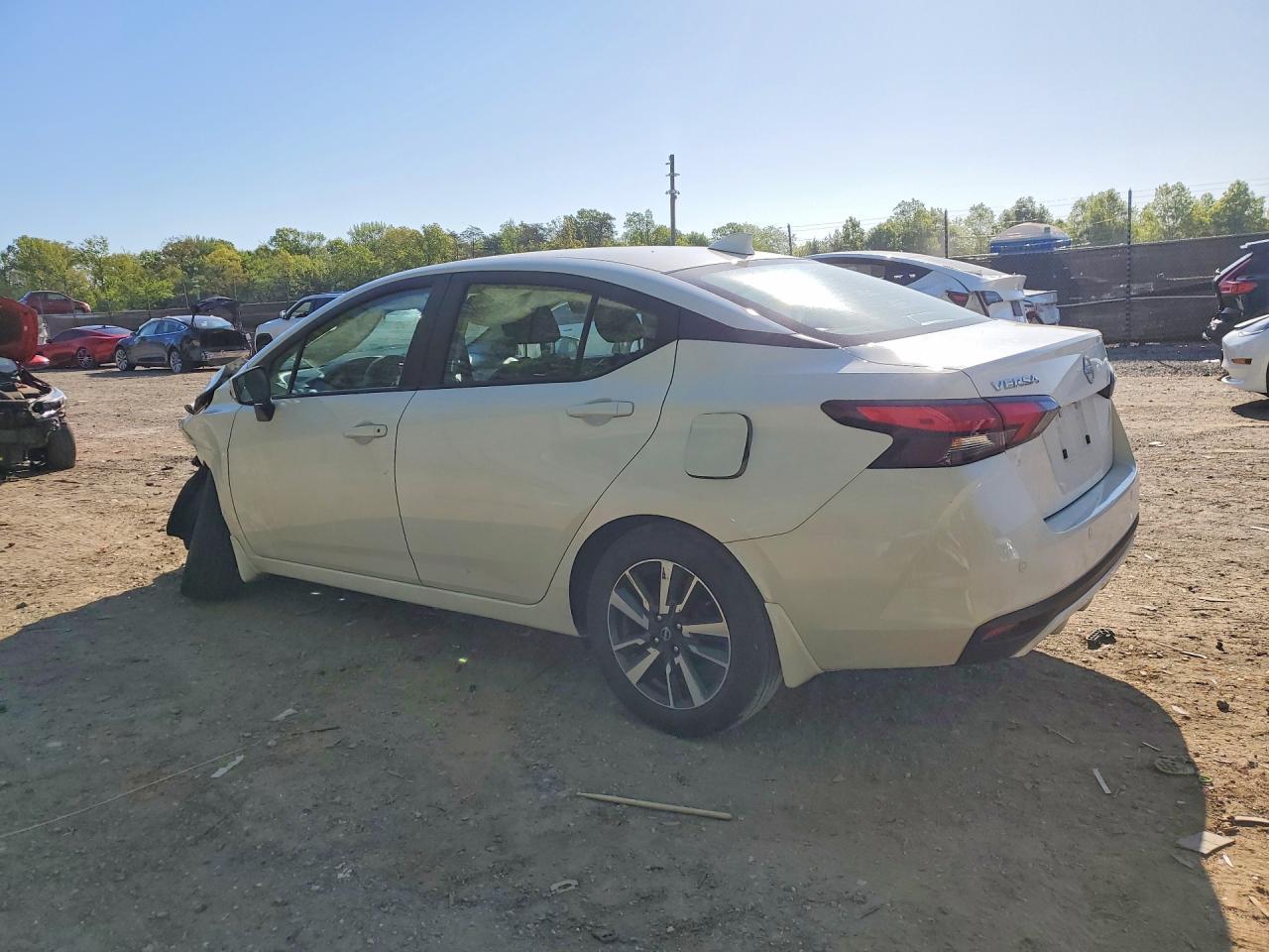 2024 Nissan Versa Sv - Фото 2