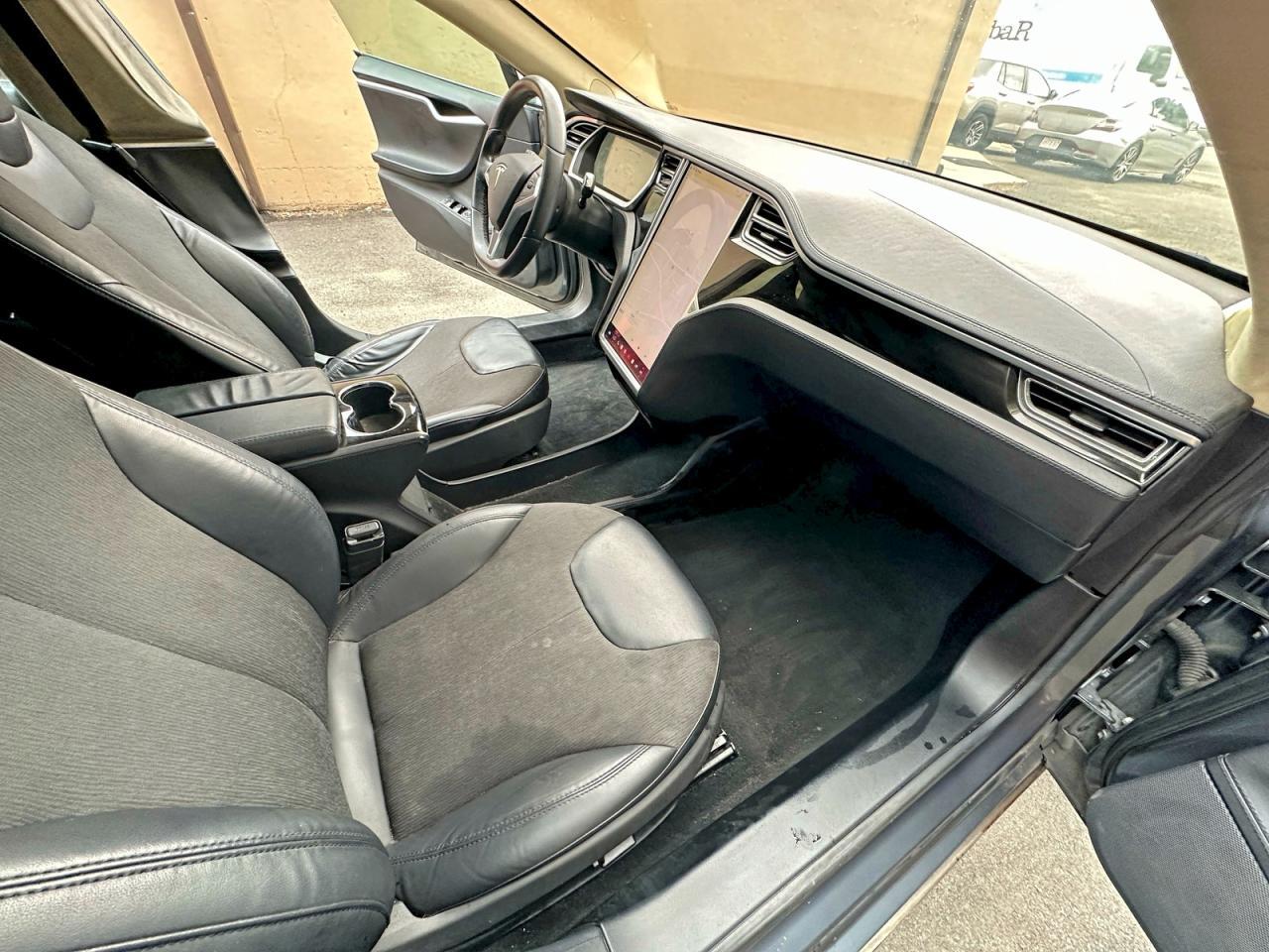 2013 Tesla Model S - Image 5