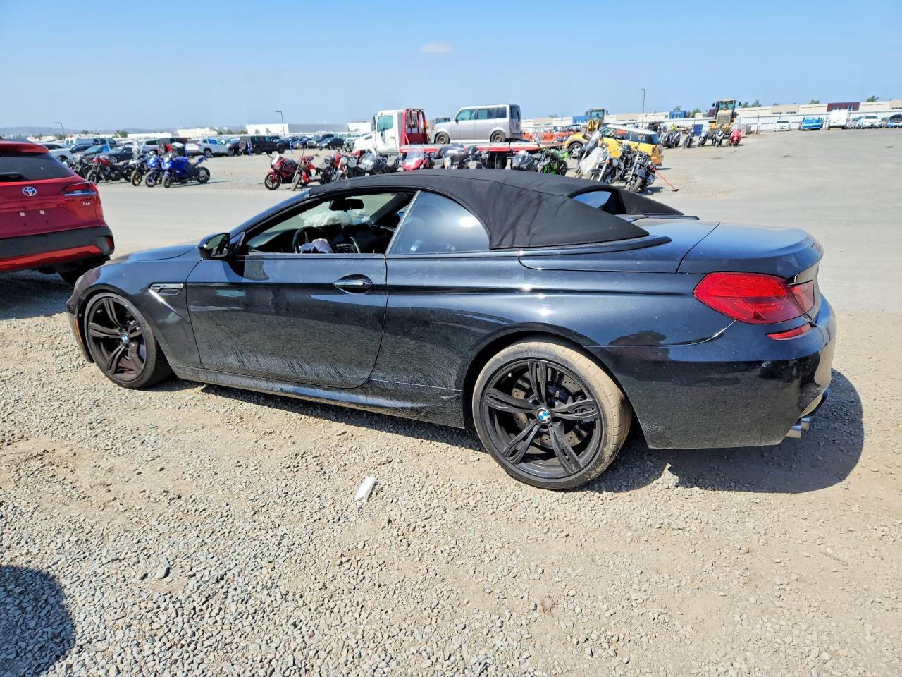 2015 BMW M6 - Image 2