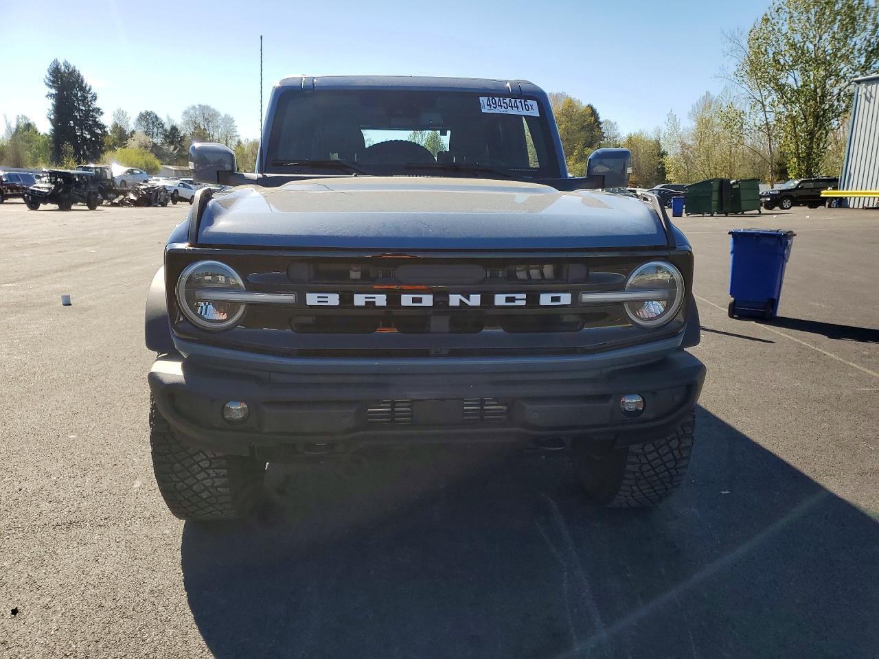 2025 Ford Bronco Outer Banks - Image 5