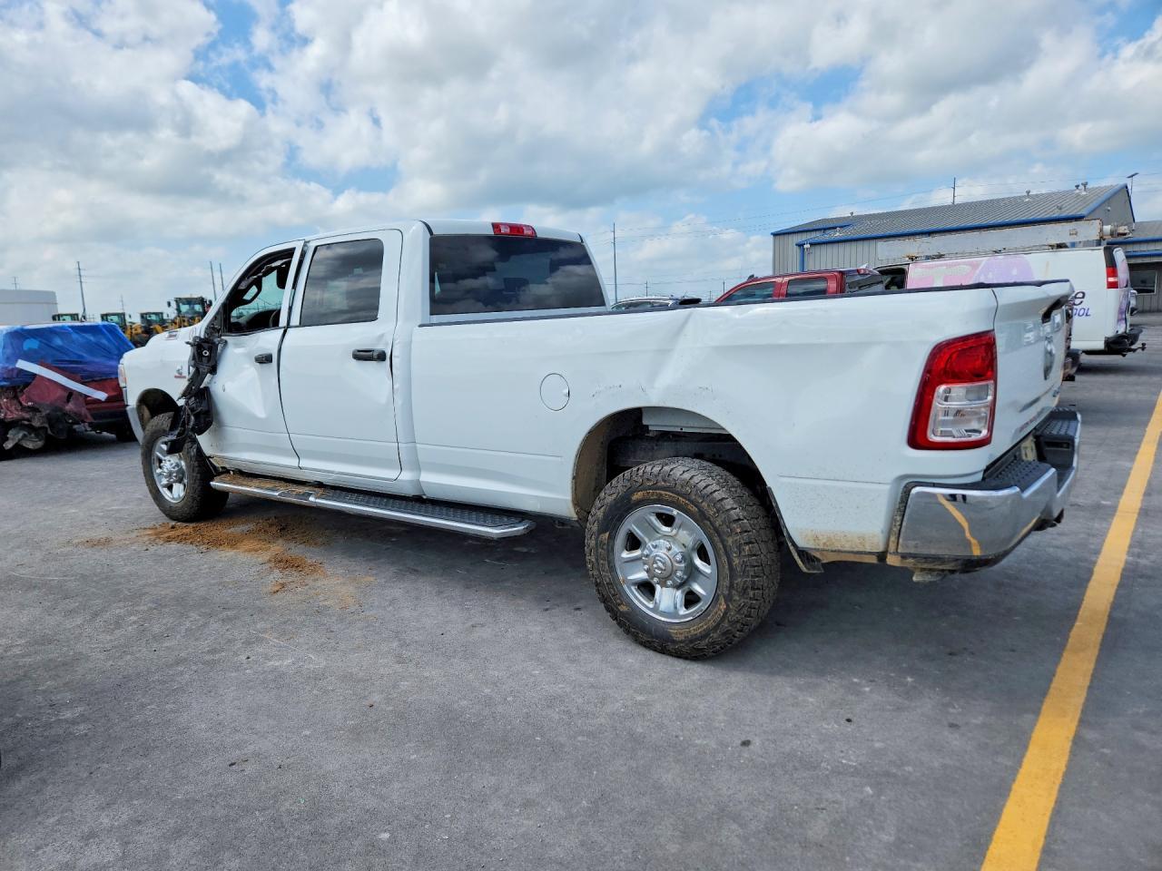 2023 Ram 2500 Tradesman - Image 2
