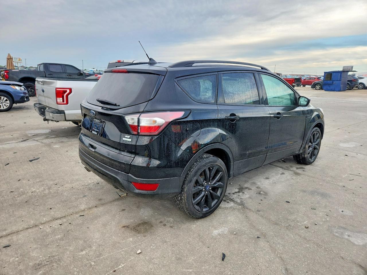 2018 Ford Escape Se - Фото 3