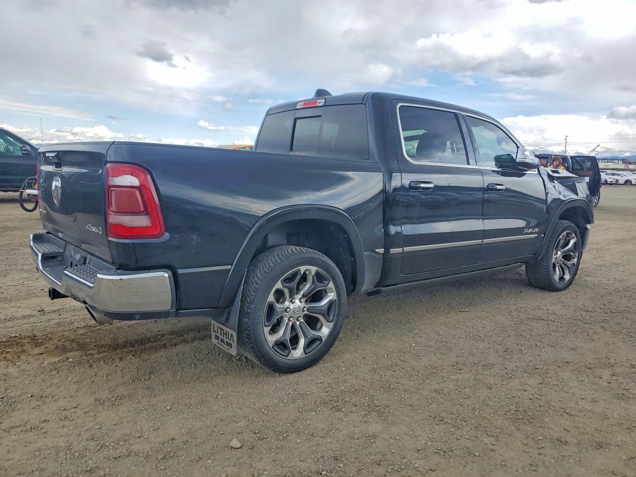 2019 Ram 1500 Limited - Фото 3