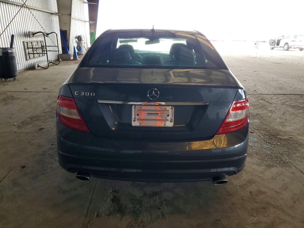 2009 Mercedes-Benz C 300 - Фото 6