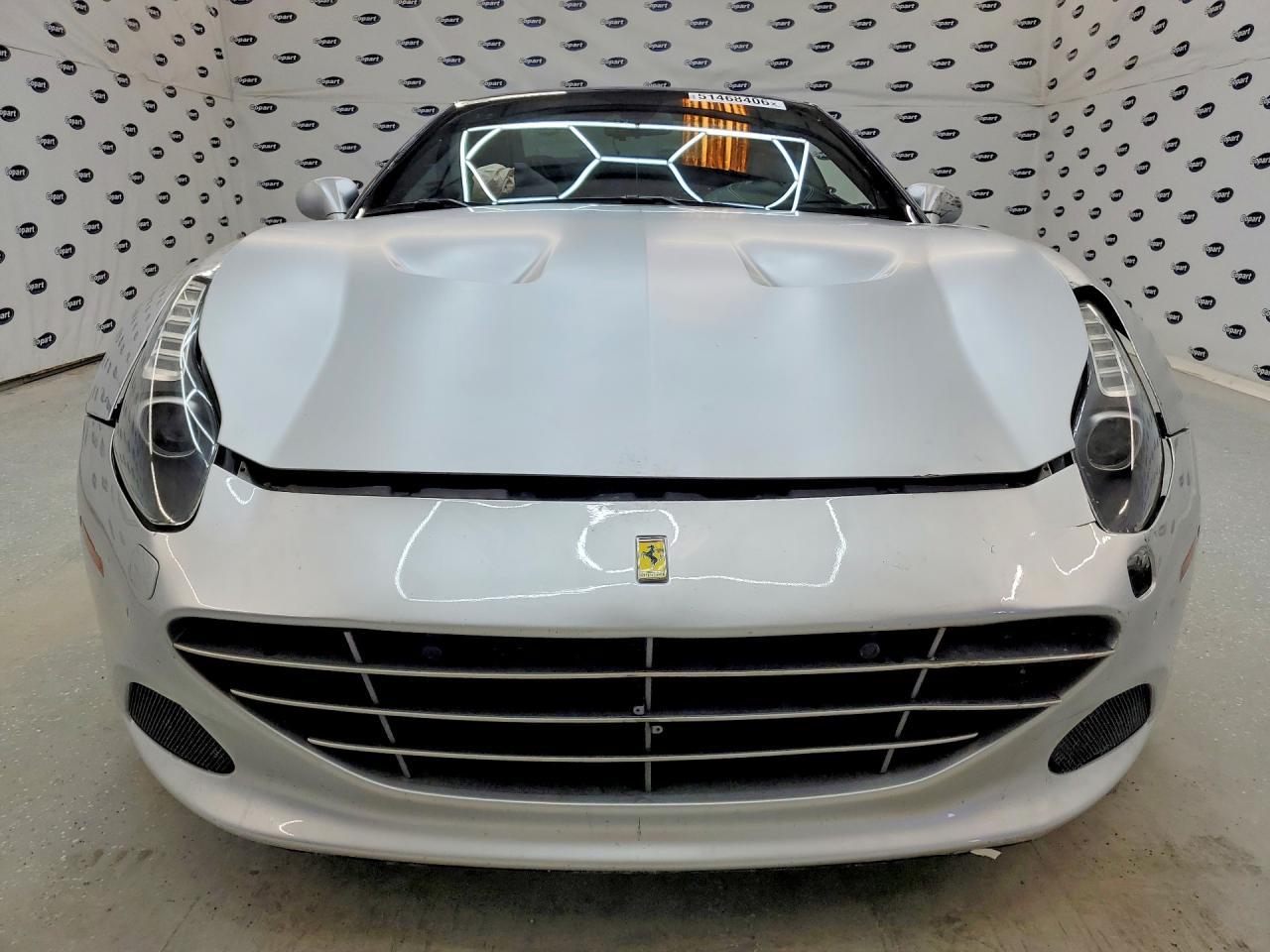 2017 Ferrari California T - Image 5