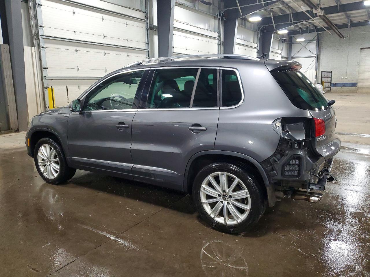 2013 Volkswagen Tiguan S - Фото 2