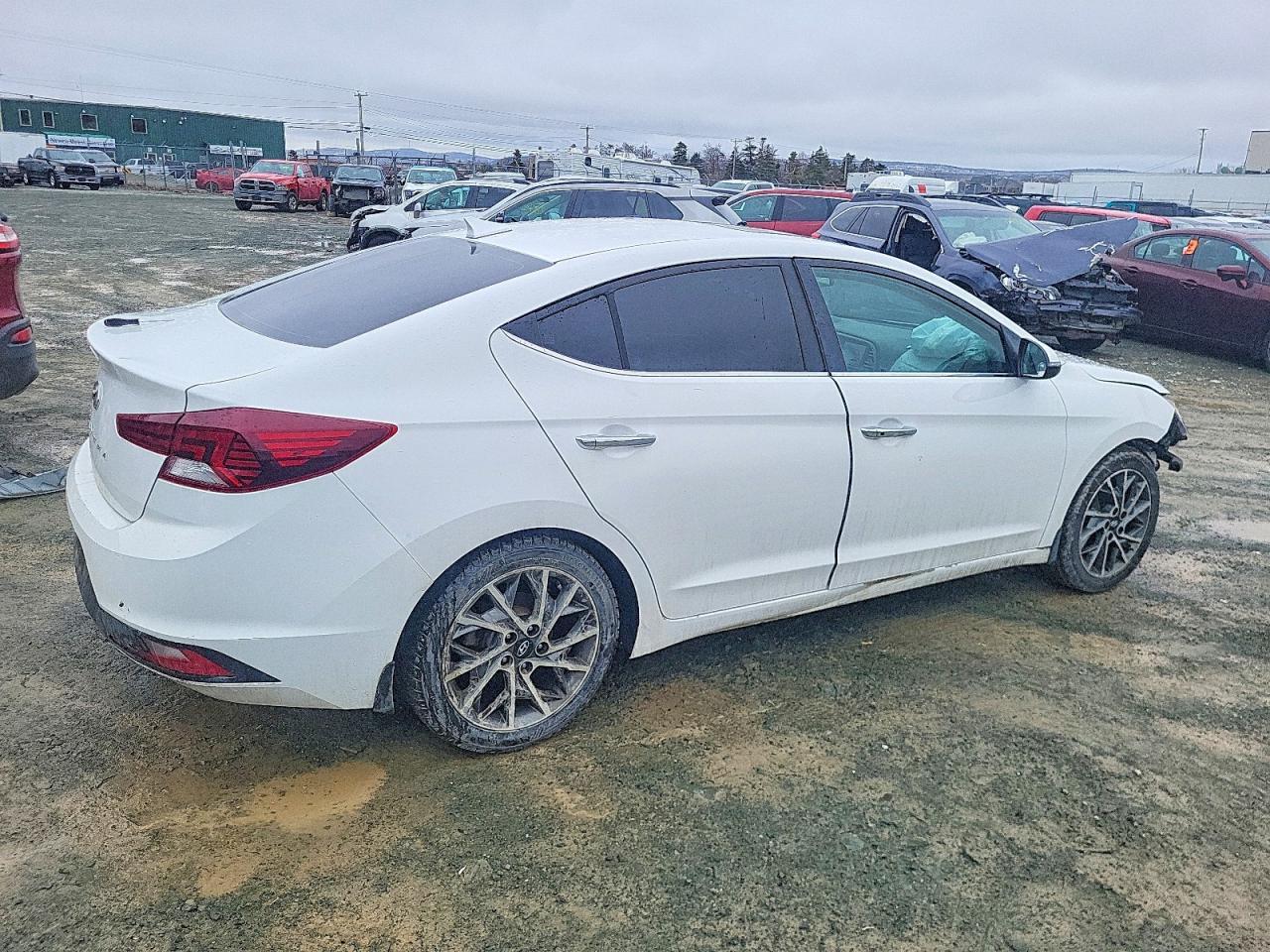 2020 Hyundai Elantra Sel - Фото 3