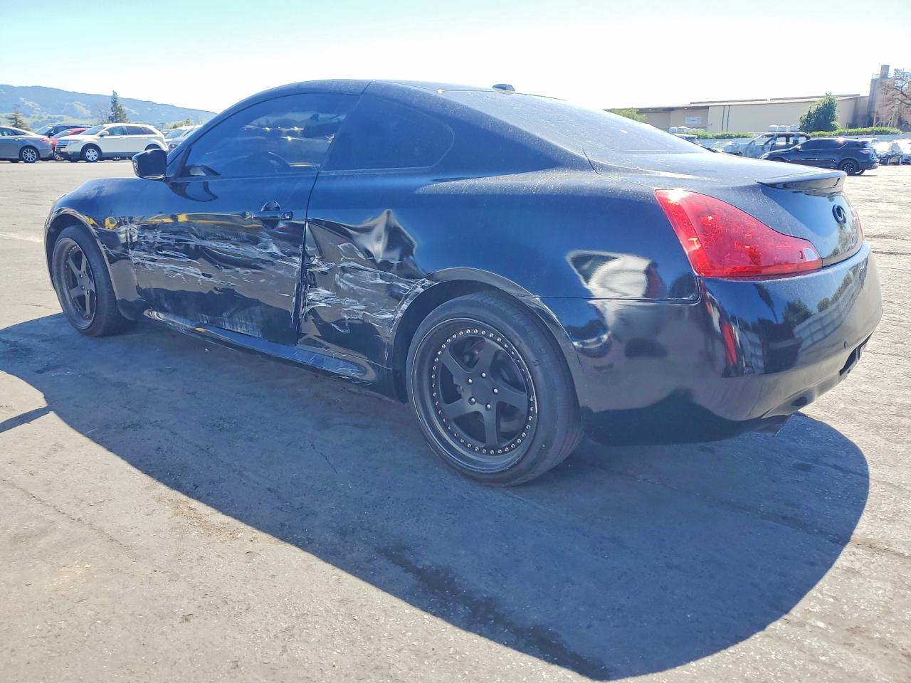 2012 Infiniti G37 Coupe Base - Фото 2