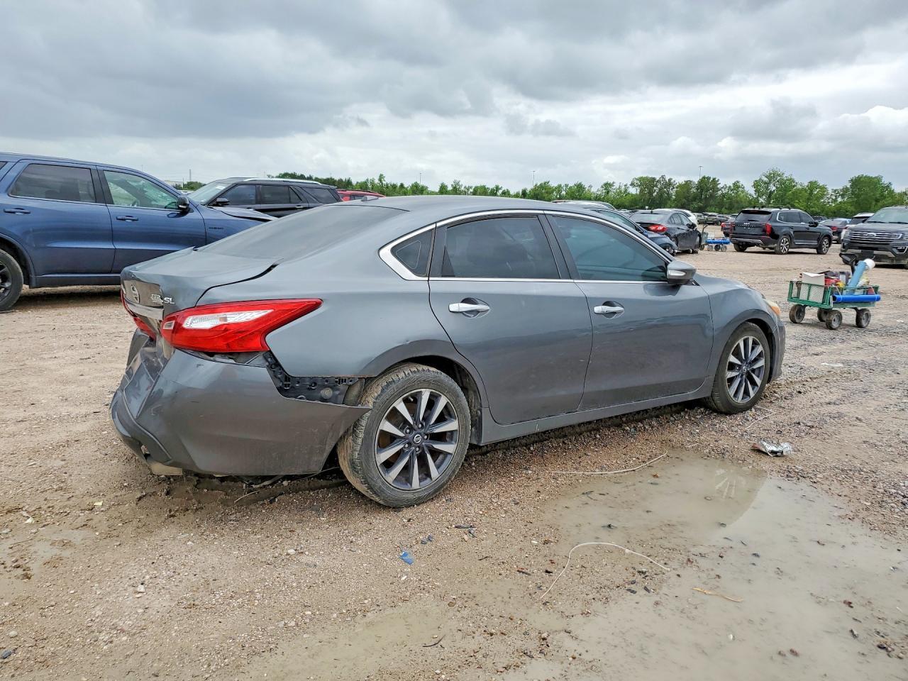 2017 Nissan Altama - Фото 3