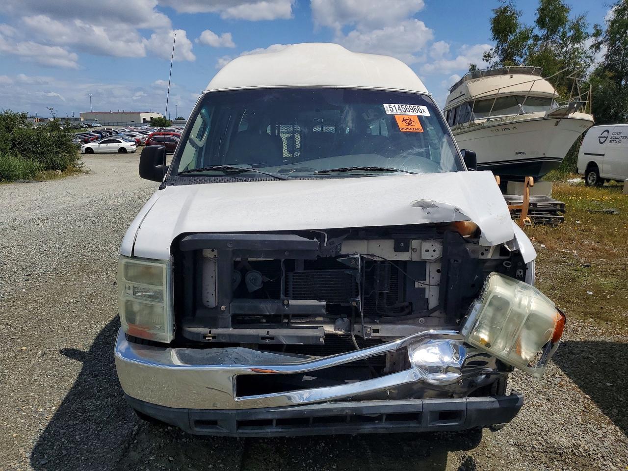 2008 Ford Econoline Cargo E-15 - Image 5