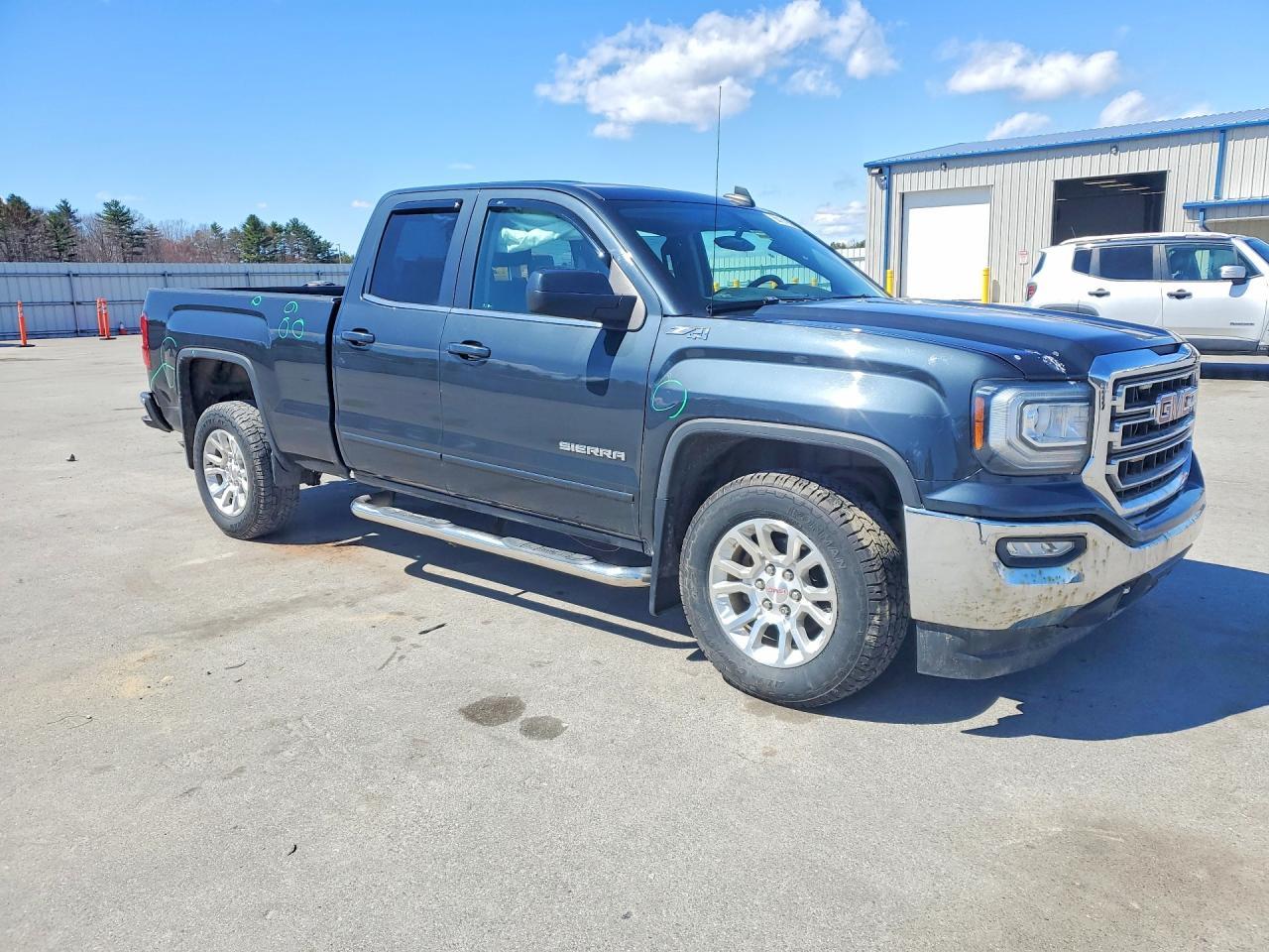2019 GMC Sierra Limited K1500 Sle - Image 4