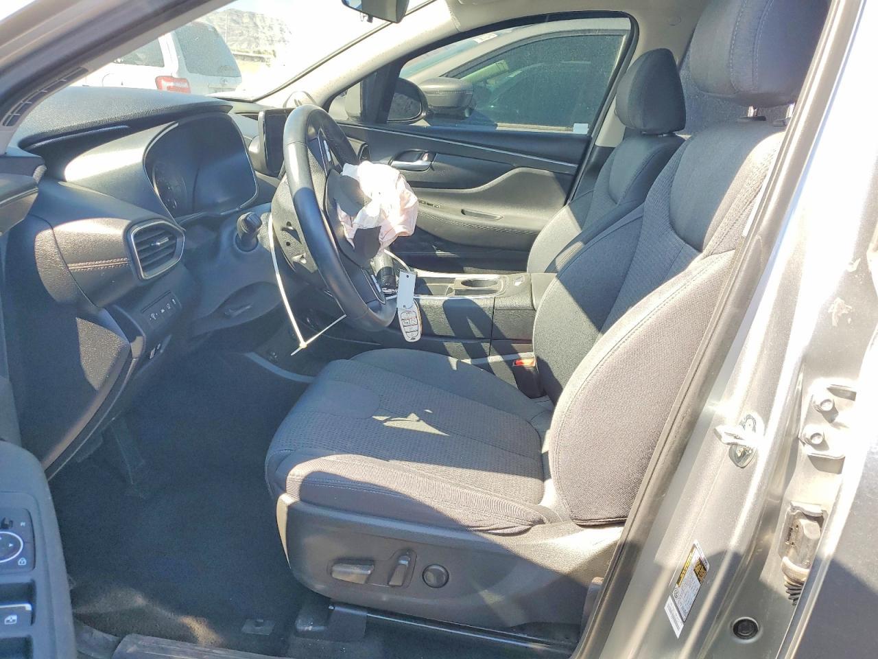 2023 Hyundai Santa Fe Se - Image 7