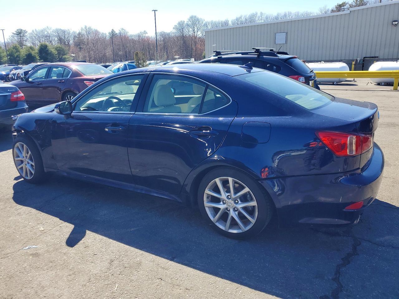 2012 Lexus Is 250 - Image 2