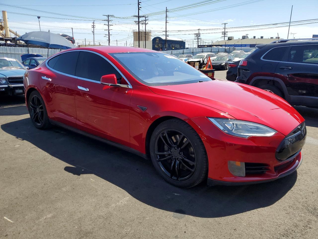2015 Tesla Model S 70D - Image 4