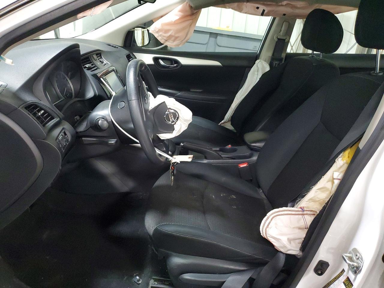 2019 Nissan Sentra S - Image 7