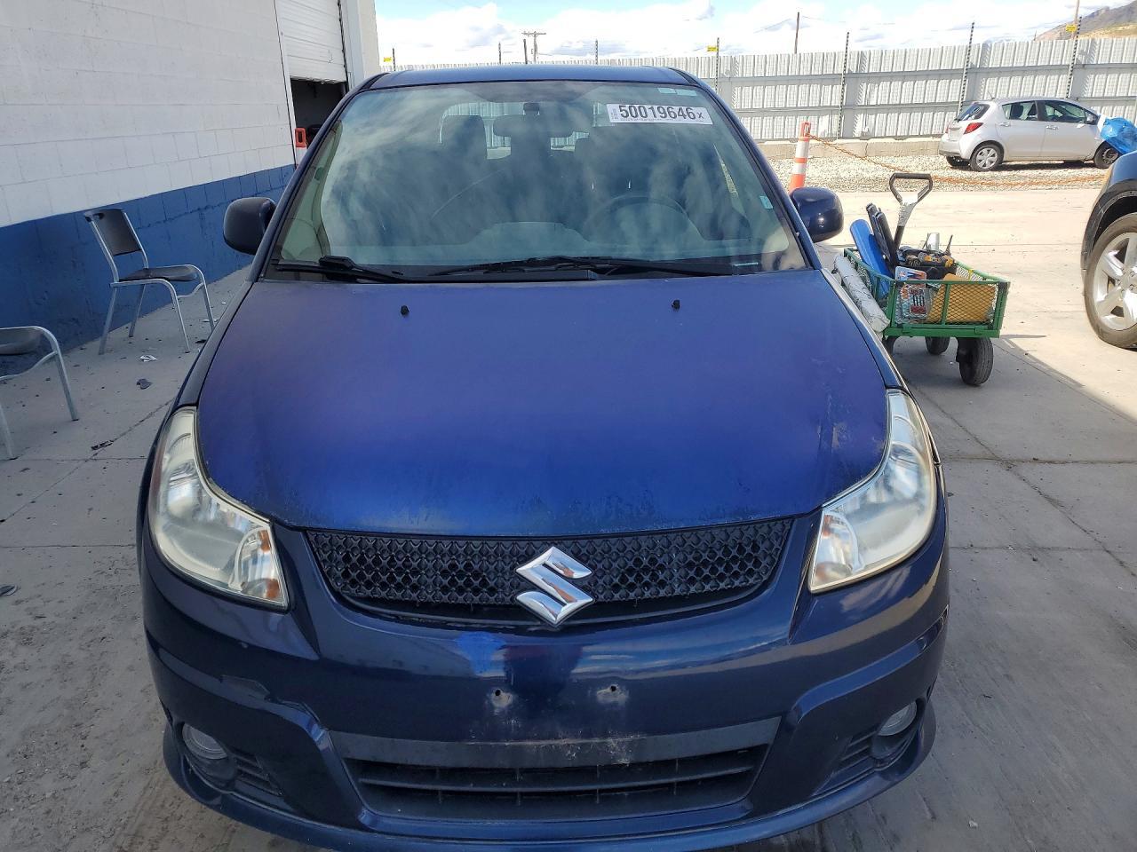 2011 Suzuki Sx4 - Фото 5
