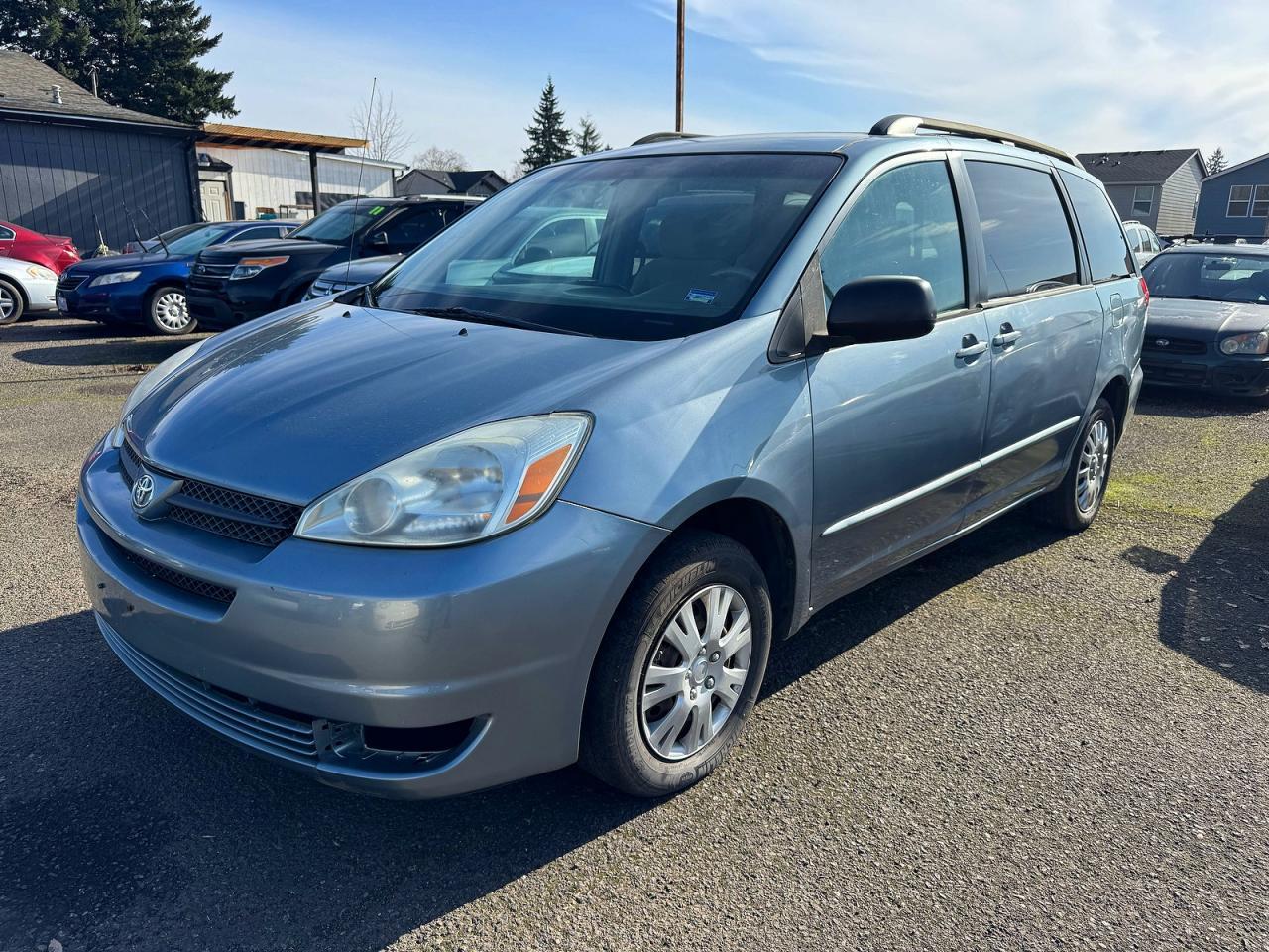 2004 Toyota Sienna Le 7 Passenger - Фото 2