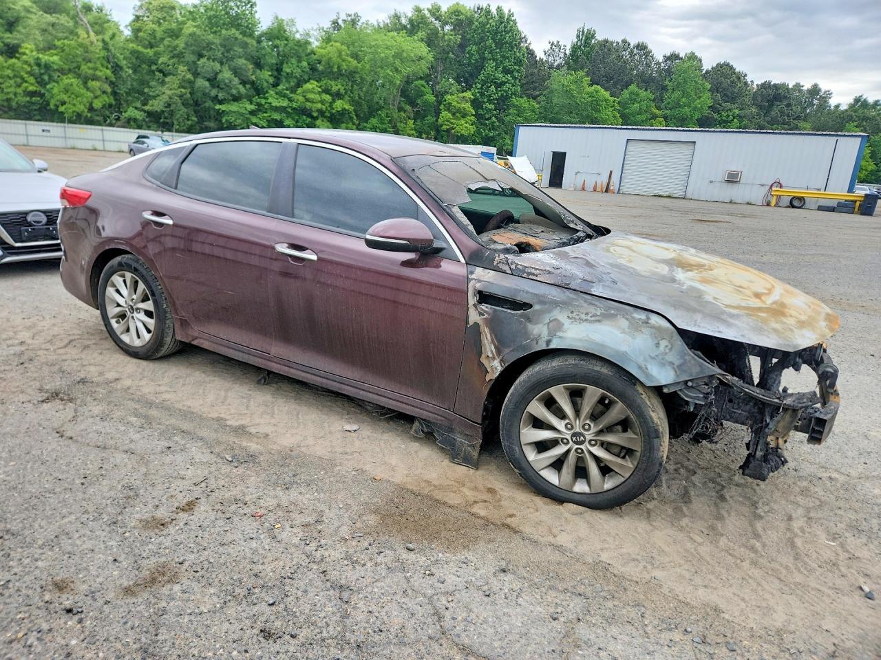 2017 Kia Optima Lx - Фото 4