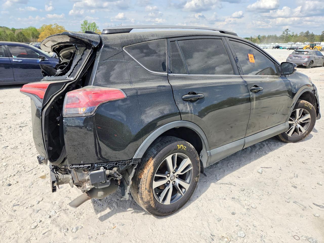 2018 Toyota Rav4 Xle - Фото 3