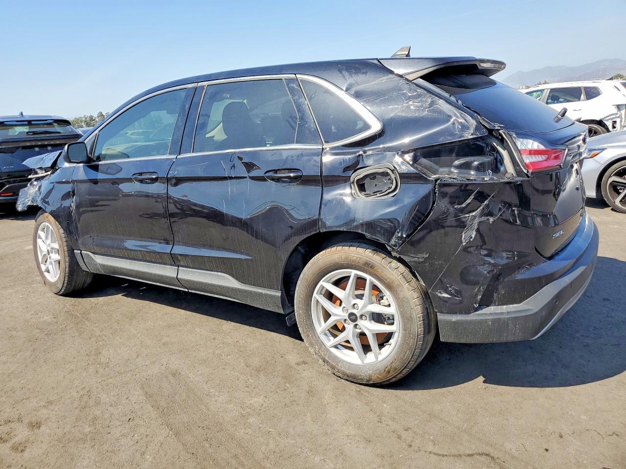 2024 Ford Edge Sel - Фото 2