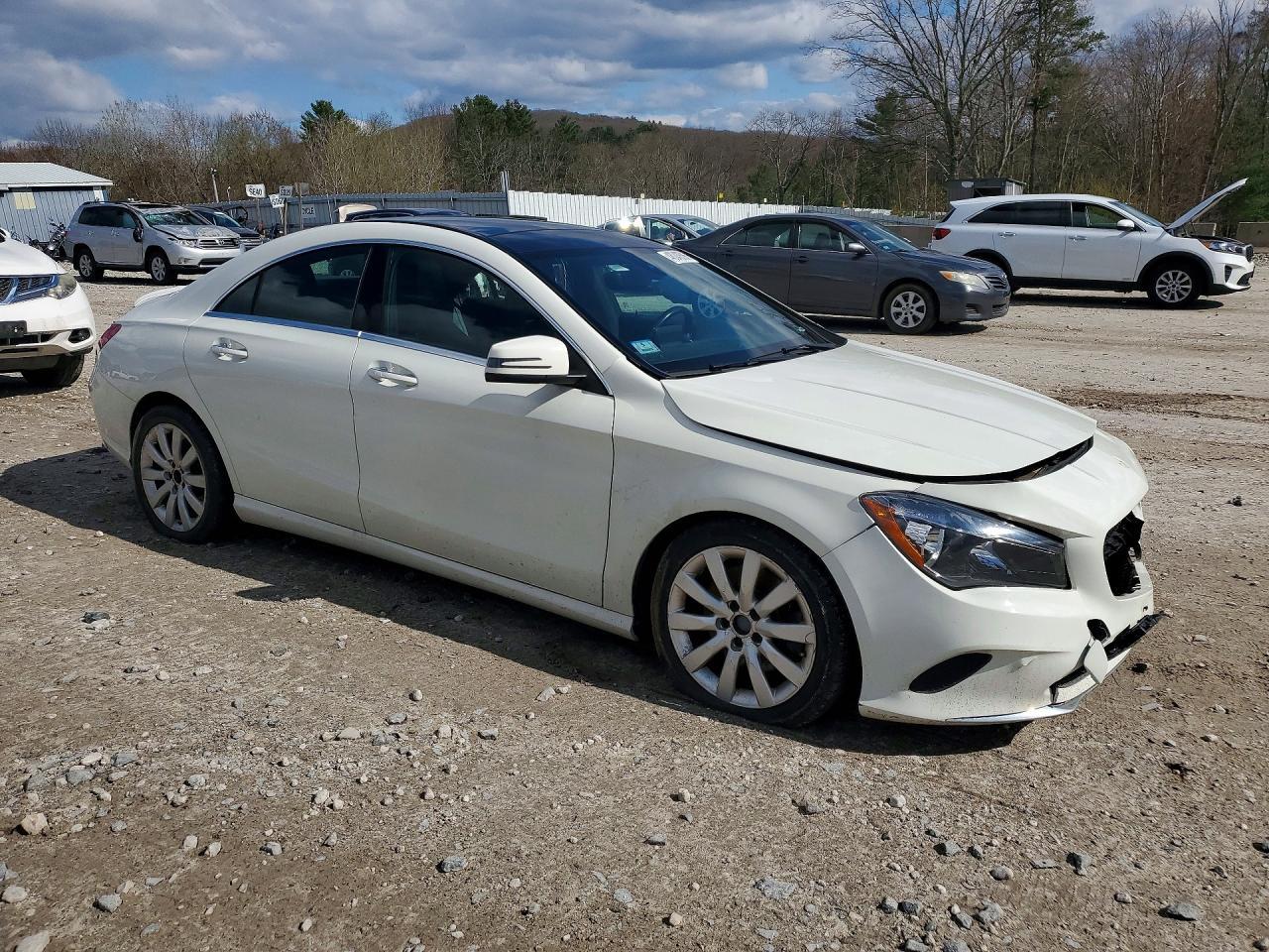 2018 Mercedes-Benz Cla 250 4Matic - Image 4