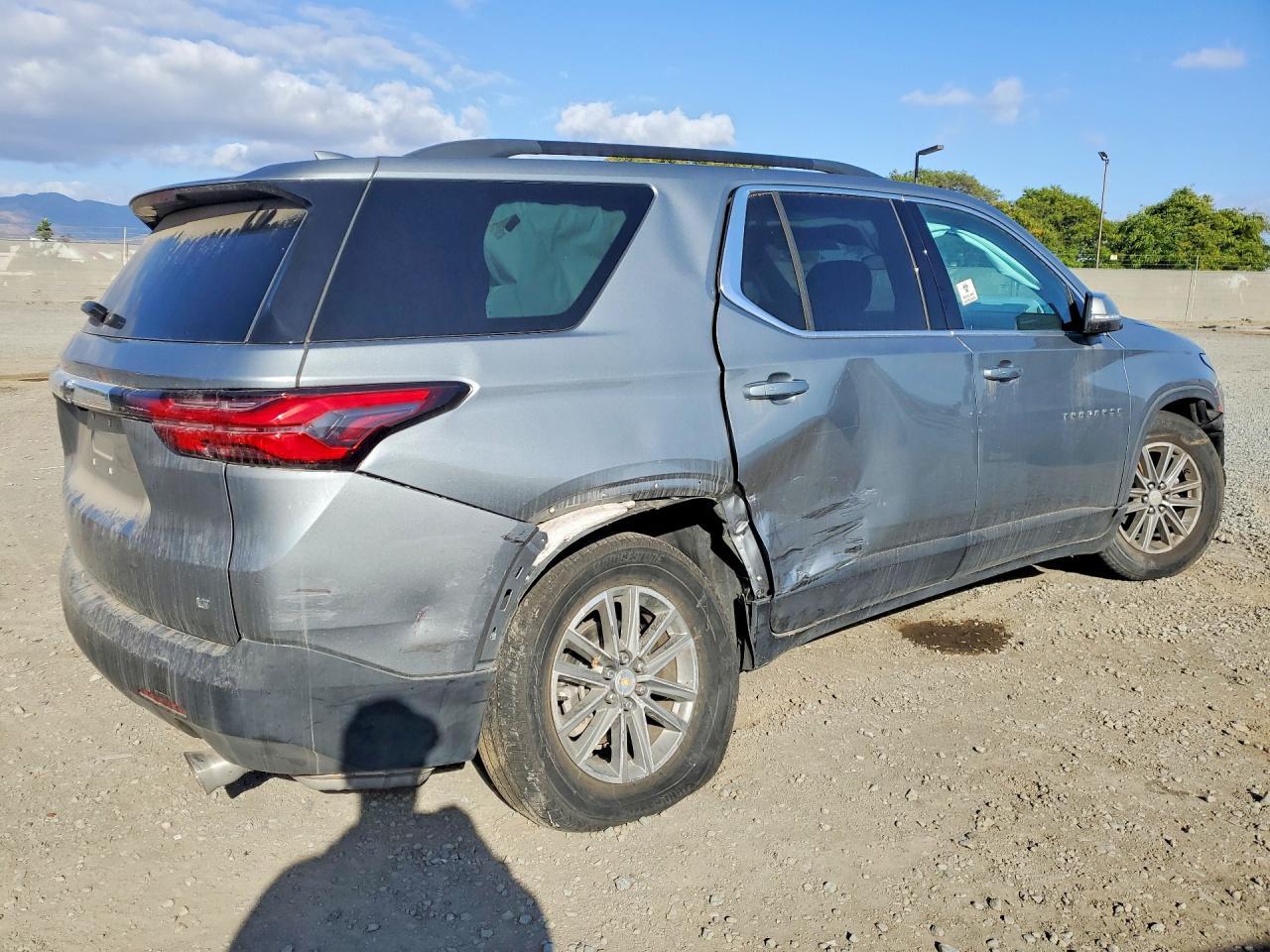 2023 Chevrolet Traverse Lt - Фото 3