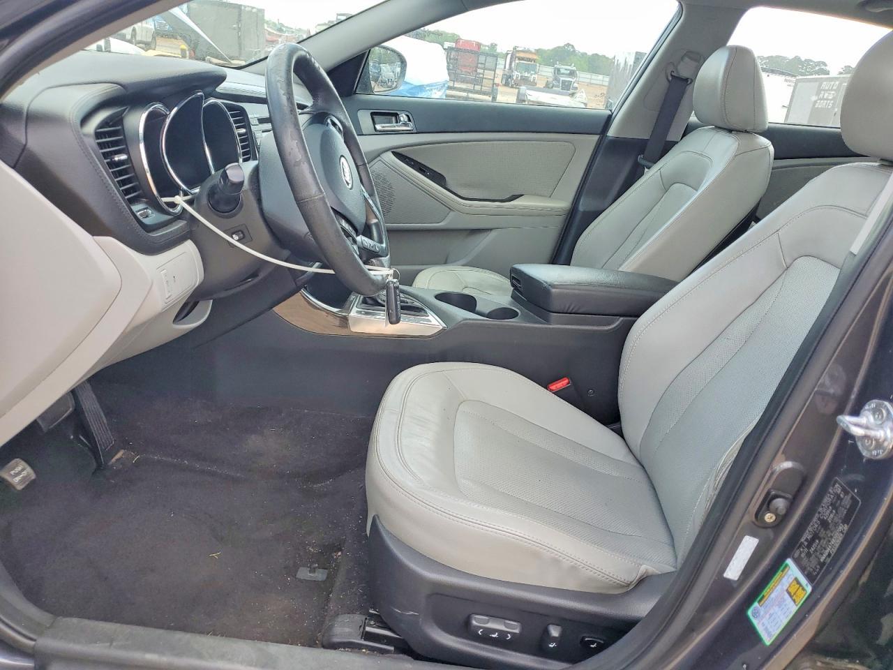 2011 Kia Optima Ex - Image 7