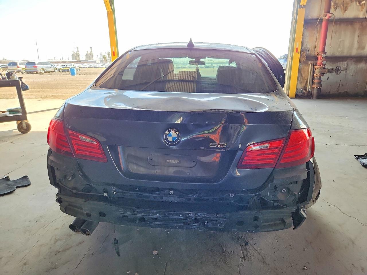 2013 BMW 528 I - Image 6