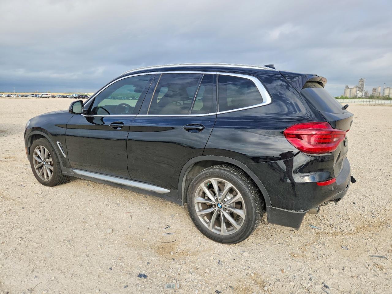 2019 BMW X3 Sdrive30I - Фото 2