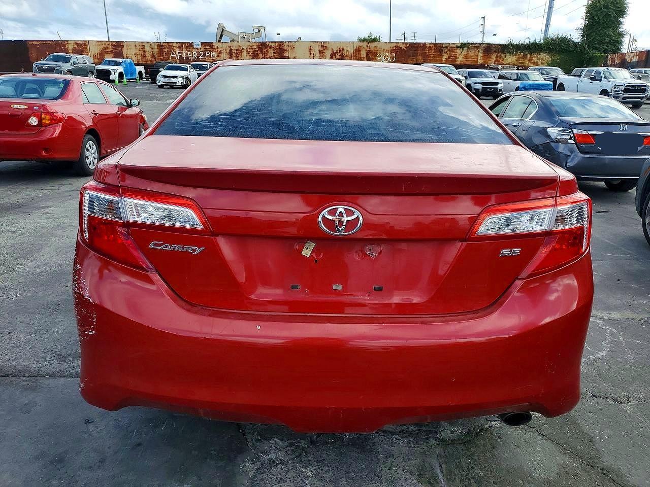 2013 Toyota Camry Se - Фото 6