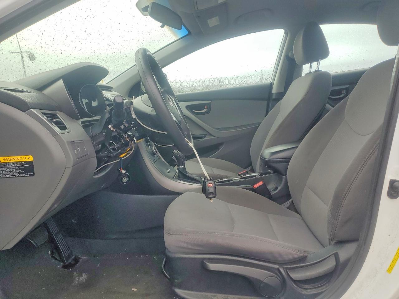 2014 Hyundai Elantra Se - Фото 7