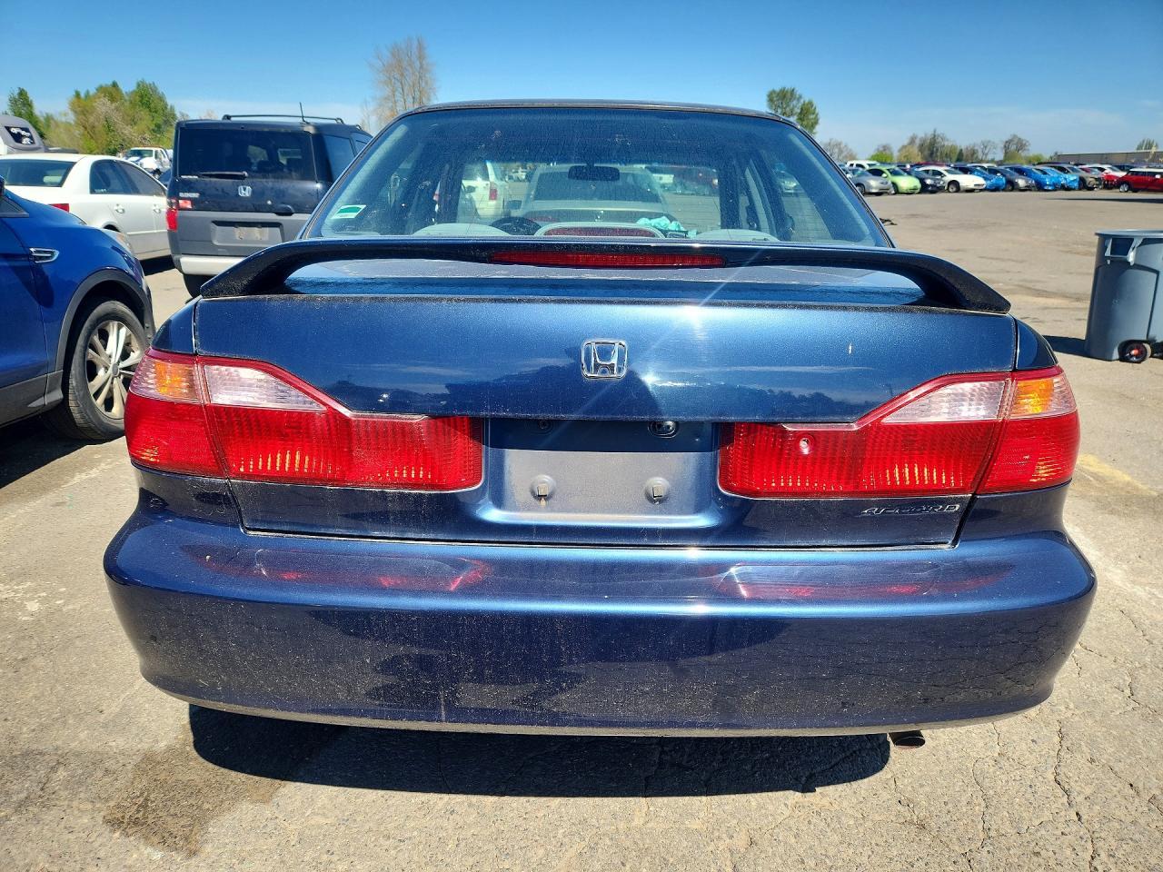 2000 Honda Accord Lx - Image 6
