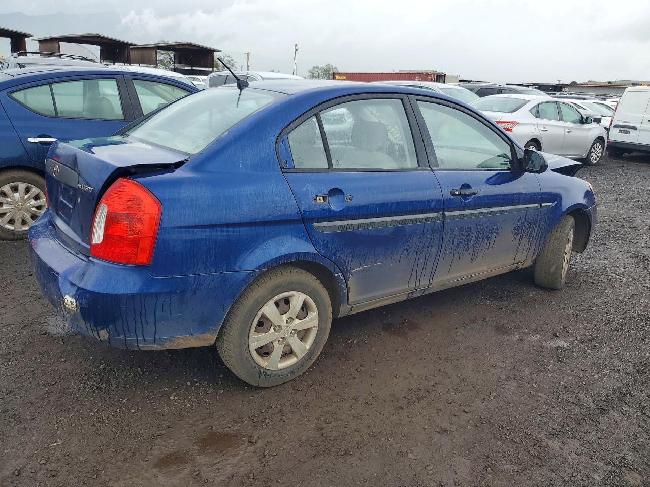 2009 Hyundai Accent Gls - Фото 3