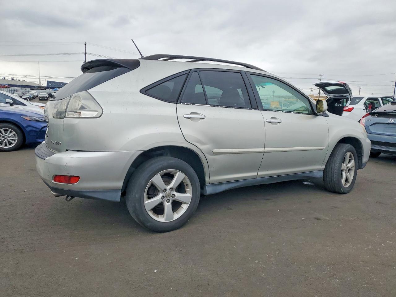 2004 Lexus Rx 330 - Фото 3