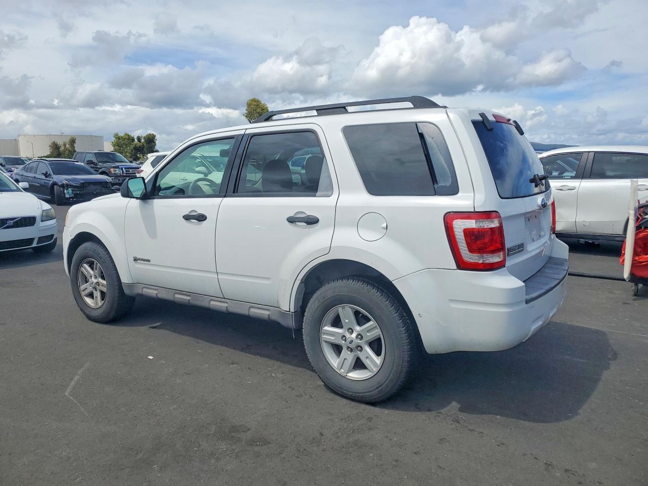 2009 Ford Escape Hybrid - Image 2