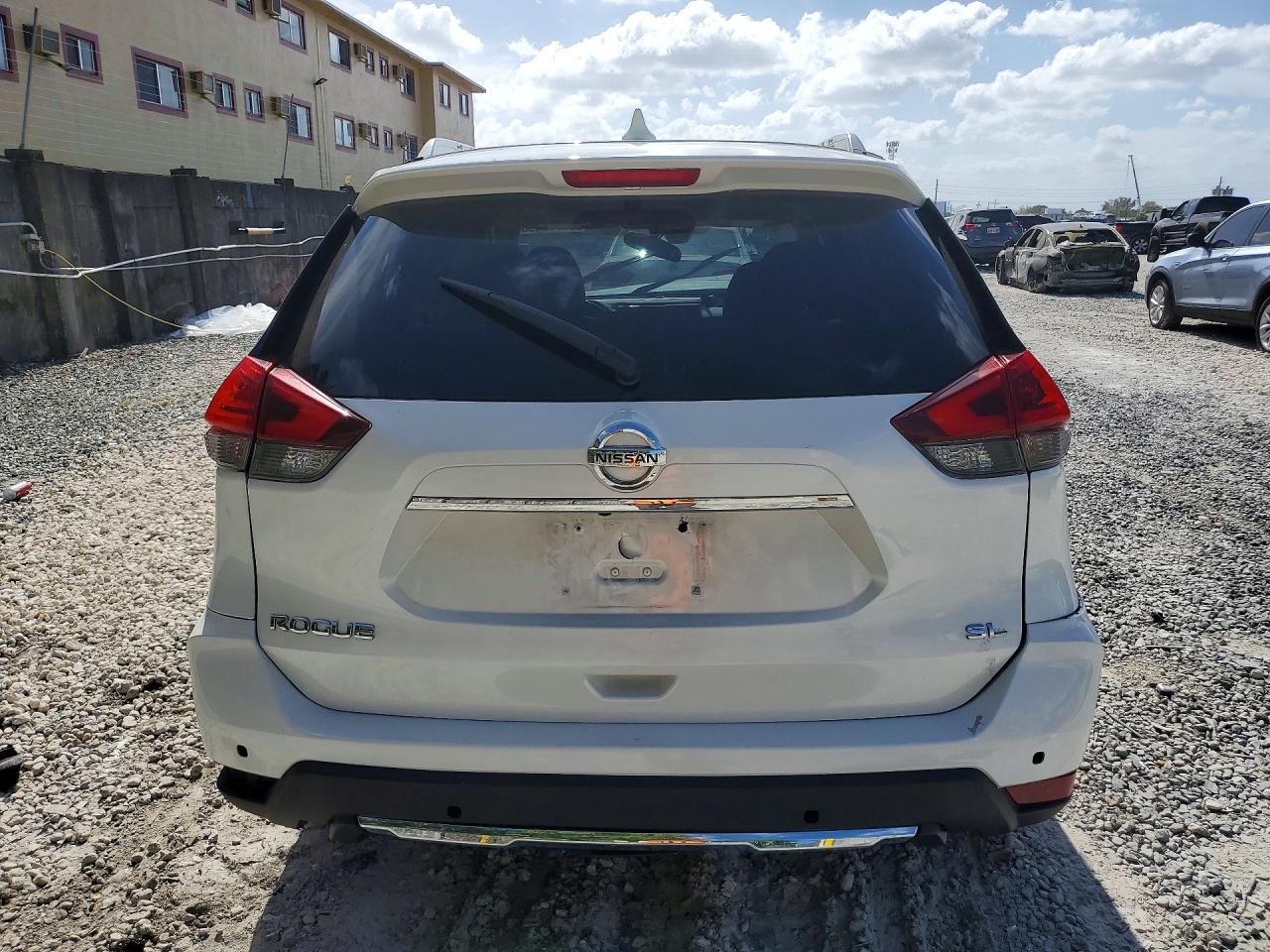 2020 Nissan Rogue Sl - Фото 6