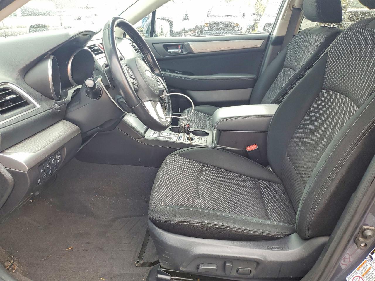 2016 Subaru Outback 2.5I Premium - Image 7