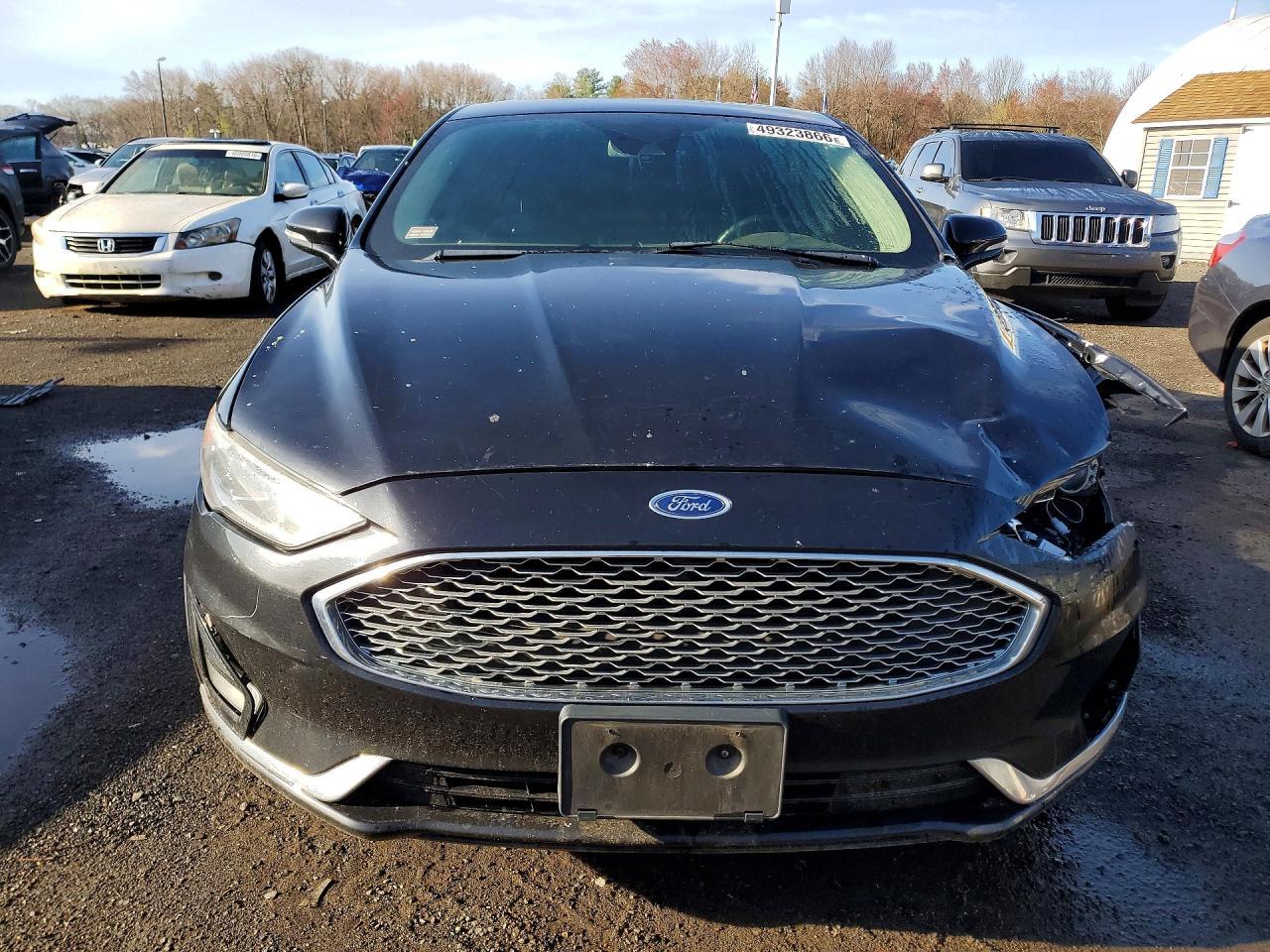 2019 Ford Fusion Titanium - Image 5