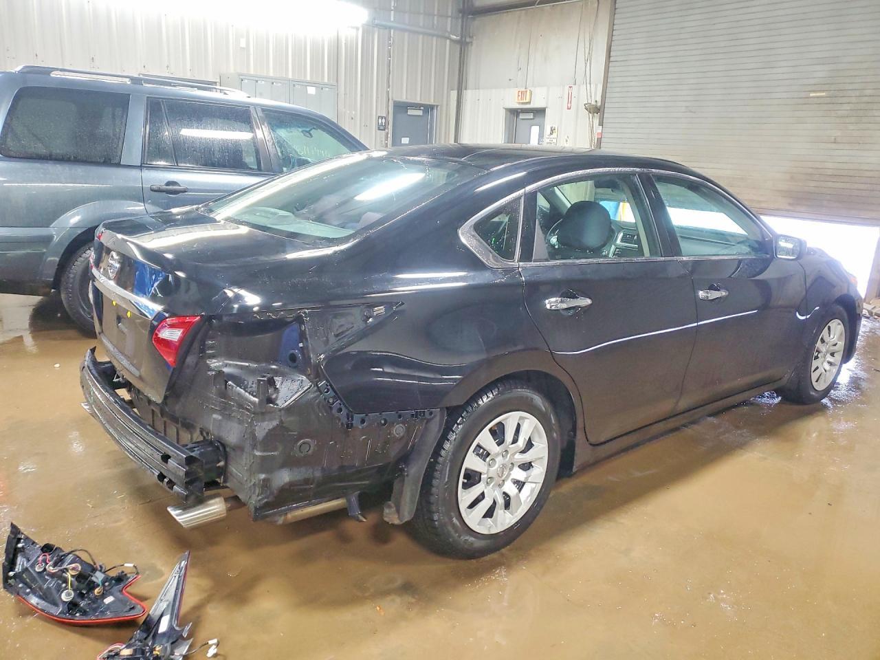 2018 Nissan Altima 2.5 S - Фото 3