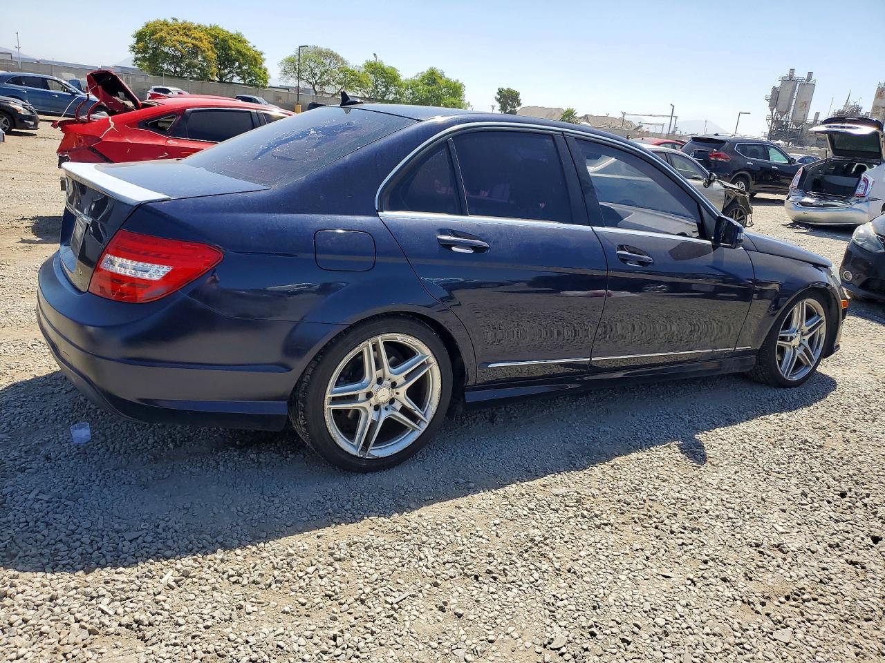 2013 Mercedes-Benz C 250 - Image 3