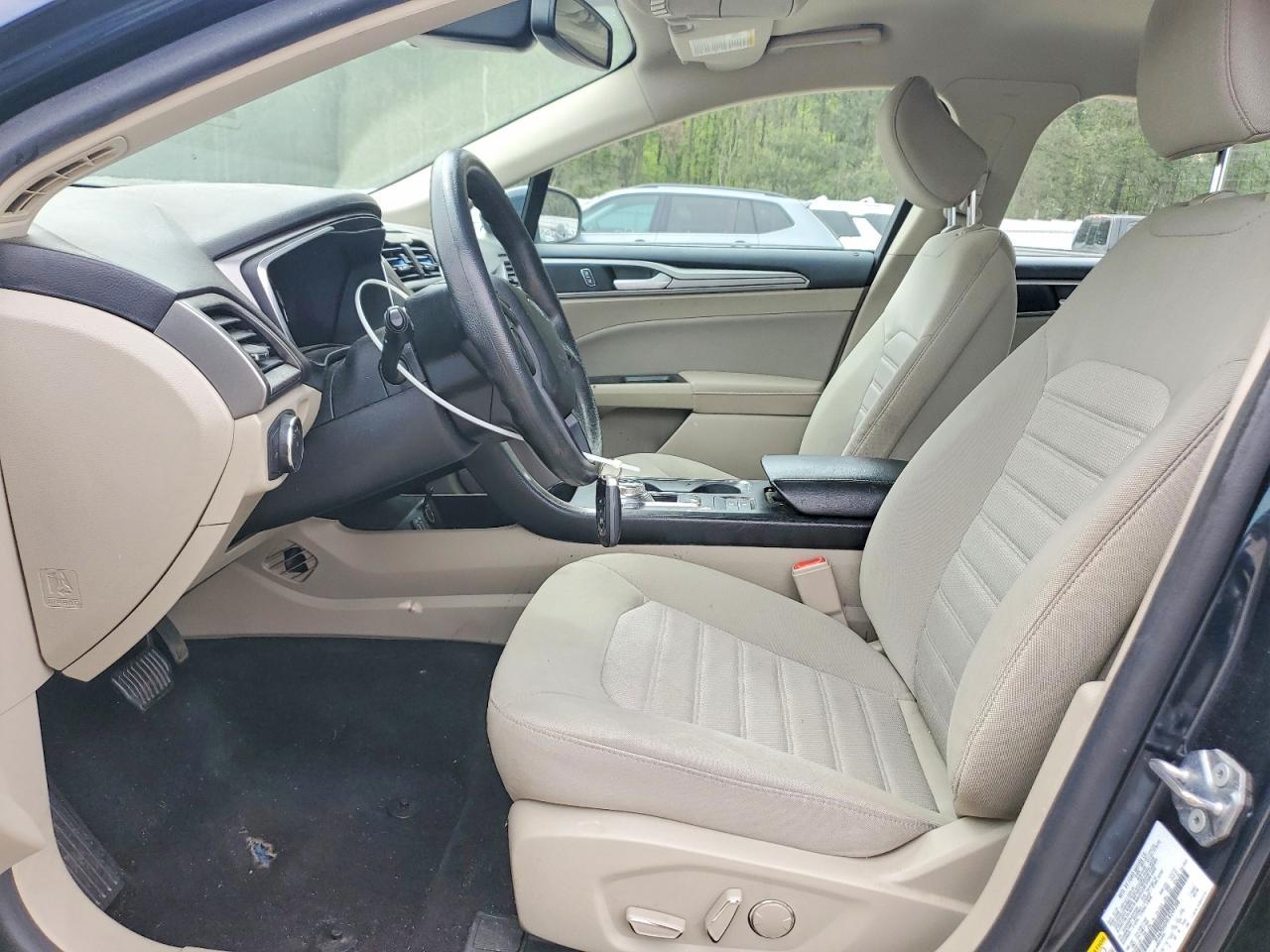 2020 Ford Fusion Se - Image 7