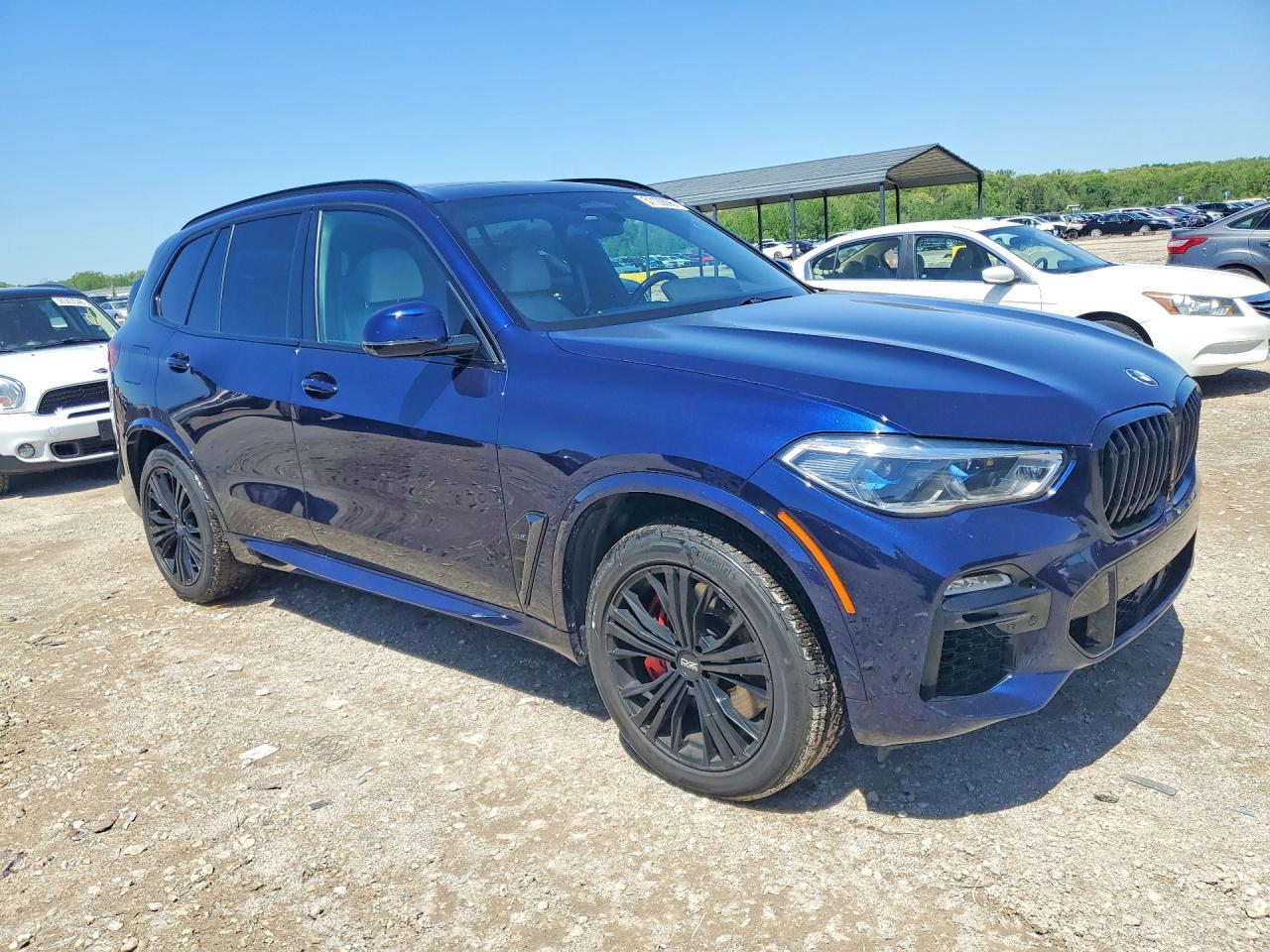 2021 BMW X5 M50I - Фото 4