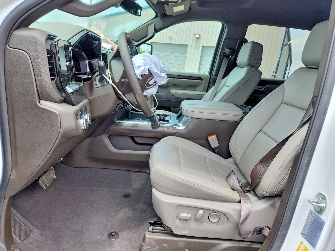 2025 GMC Sierra K2500 Slt - Image 7