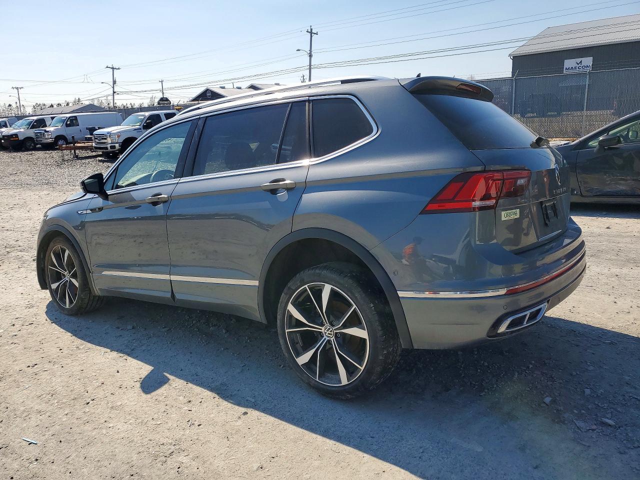 2024 Volkswagen Tiguan Sel R-Line Black - Фото 2