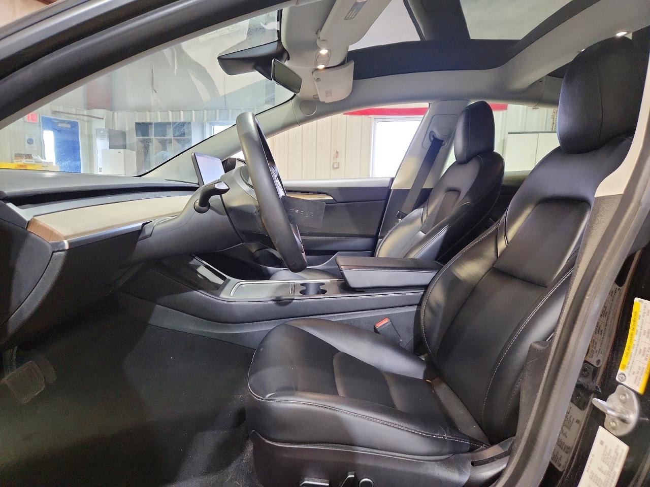 2021 Tesla Model 3 - Фото 7