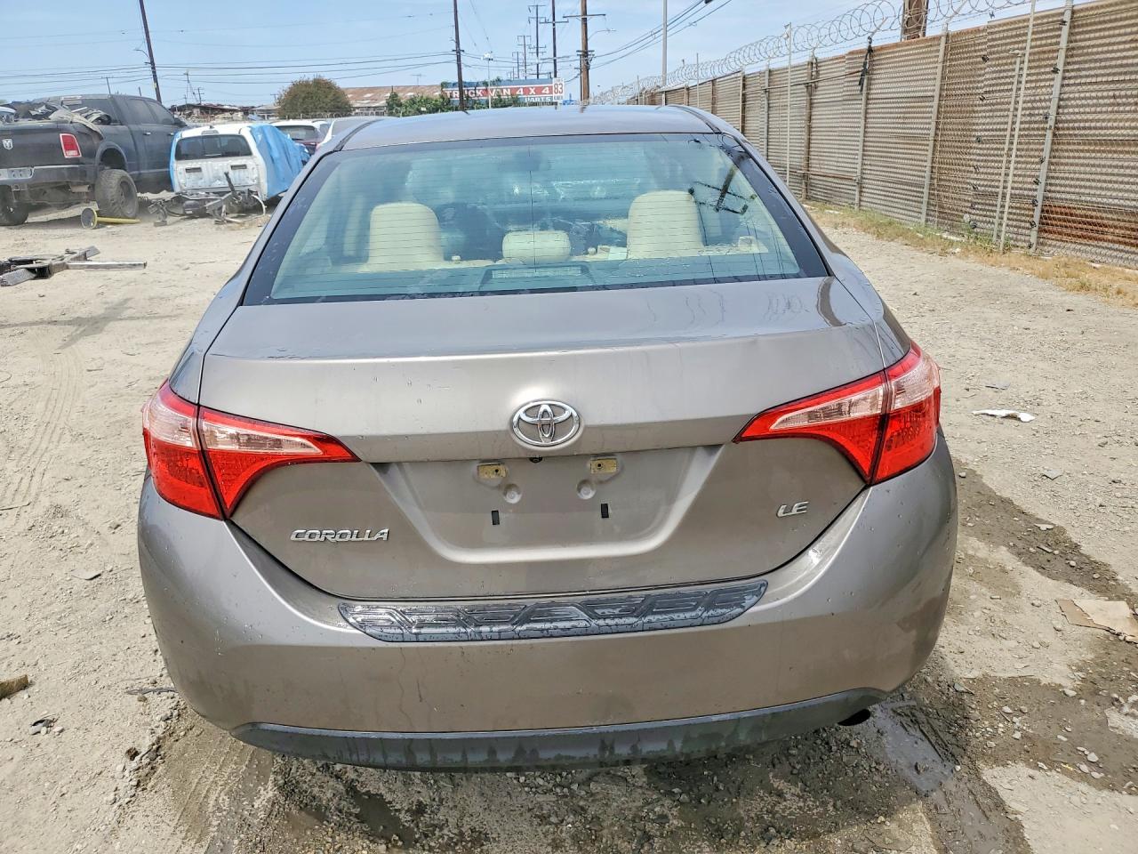2018 Toyota Corolla Le - Фото 6