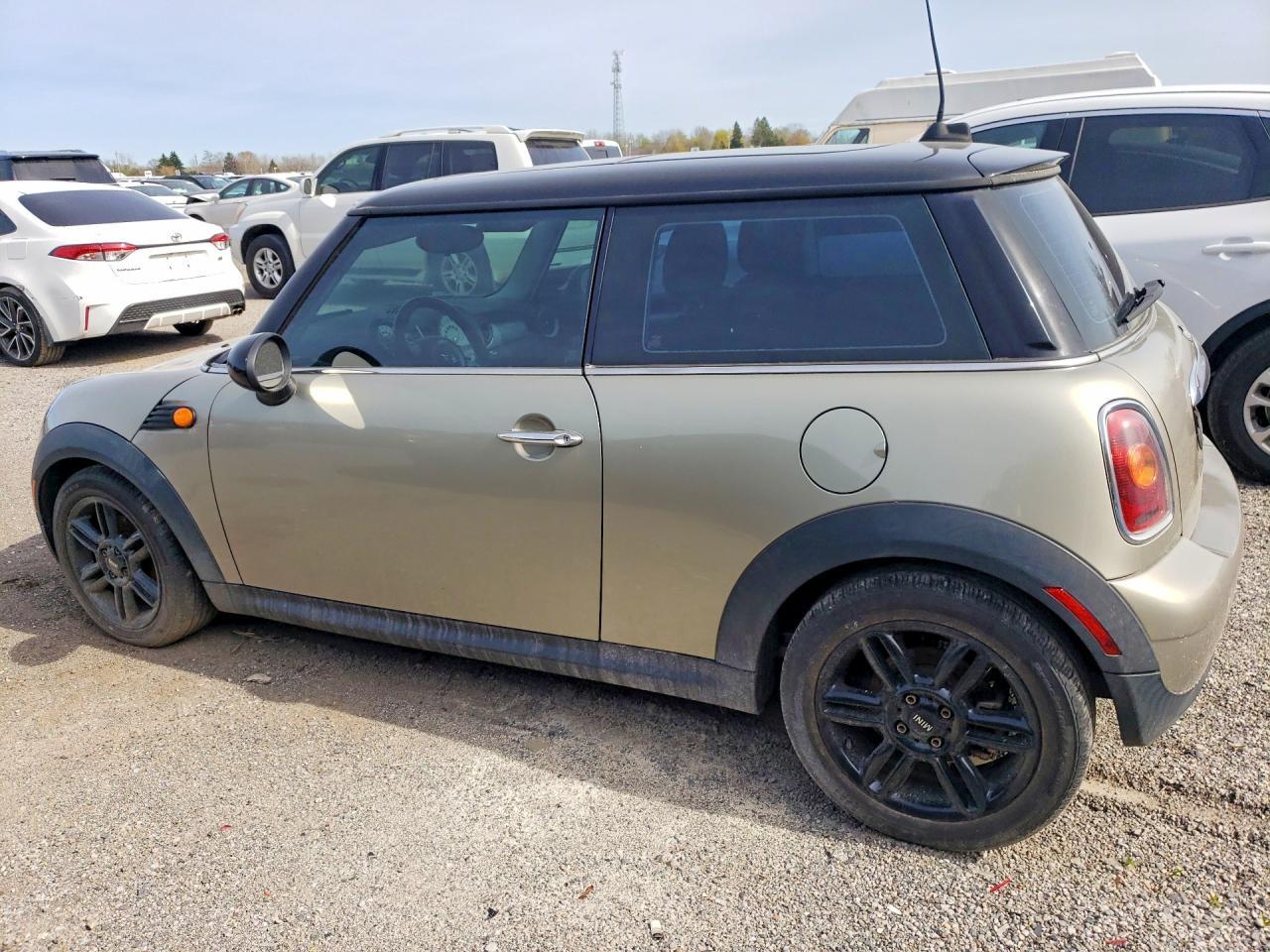 2008 Mini Cooper - Фото 2