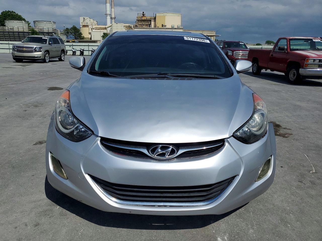 2012 Hyundai Elantra Limited - Image 5