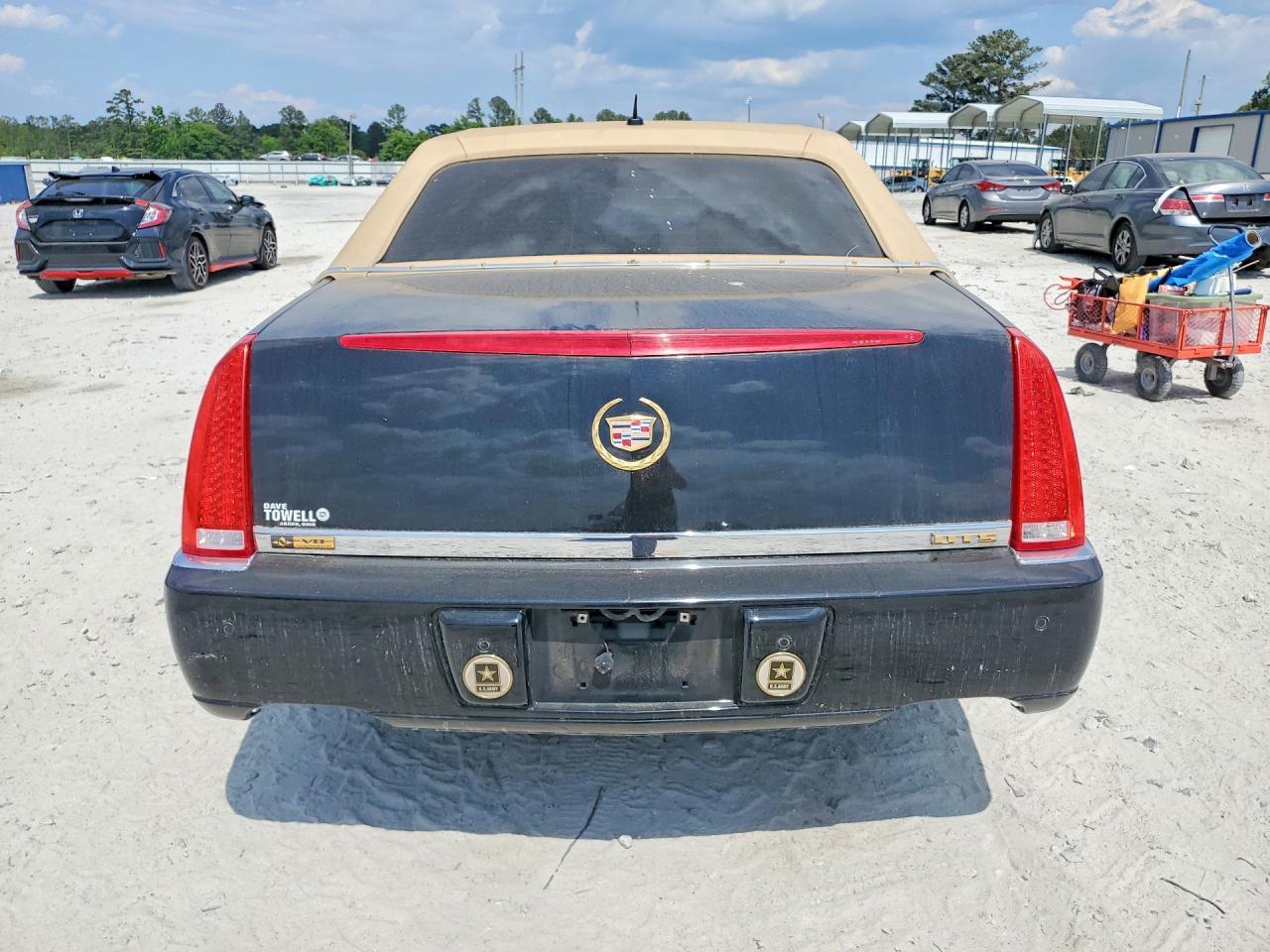 2008 Cadillac Dts - Фото 6
